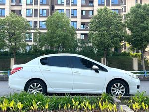 <span class=keywords><strong>Peugeot</strong></span> <span class=keywords><strong>308</strong></span> 1.6L essence berline manuelle LHD 2013 d'occasion pour l'exportation - Product Image 6