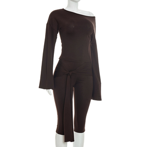 Viviblook Y26ST279 Ensemble décontracté pour femme, haut à épaules dénudées et manches évasées, pantalon court à lacets, ensemble deux pièces - Product Image 6