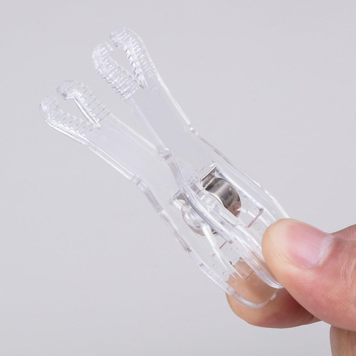 Transparent triangular opening