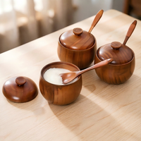 Pot à épices en bois de jujube, pot à sel de cuisine domestique, boîte à condiments rétro en bois massif avec couvercle