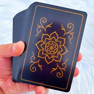 <span class=keywords><strong>Baraja</strong></span> <span class=keywords><strong>de</strong></span> Cartas del Tarot Español Personalizadas al por Mayor, 78 Cartas del Tarot, Cartas <span class=keywords><strong>de</strong></span> Tarot en Español, 400 GSM, Logotipo Personalizado, OEM, ODM, Caja <span class=keywords><strong>de</strong></span> Regalo - Product Image 4