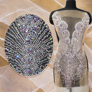 W031 패션 하이 퀄리티 럭셔리 크리스탈 패브릭 플랫 백 바느질-온 모티프 라인 석 메쉬 바디 아플리케 어둠 속에서 빛 - Product Image 2