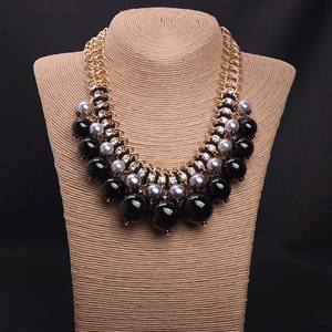 Collier multi-rangs en perles et strass de style euro-américain, bijoux de mariage de luxe, accessoire audacieux pour femmes, vente en gros - Product Image 6