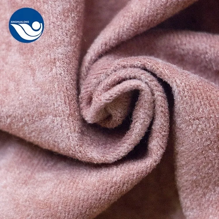 Tissu tricoté 100 polyester de qualité supérieure, étoffe en velours matelassé