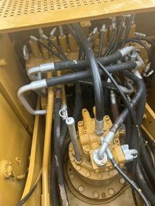 รถขุดมือสอง 20 ตัน CATERPILLAR 320C CAT 320 นำเข้าจากญี่ปุ่นแท้ ขาย CAT320C CAT320CL รถขุดคุณภาพสูง พร้อมอุปกรณ์เจาะดิน - Product Image 4