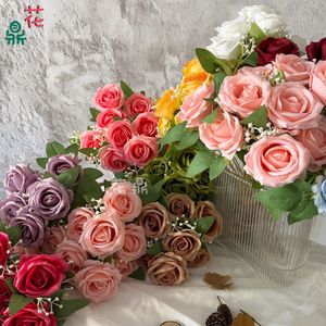 Ramo de Rosas Artificiales de Seda de Nueve Cabezas, Decoración Realista para Bodas, Accesorios de Fotografía - Product Image 1