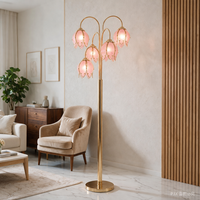 Lampadaire design 5 têtes en forme de tulipe, abat-jour en vitrail, base E26, support métallique, lumière d'appoint pour salon