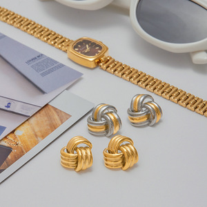 Boucles d'oreilles pendantes en acier inoxydable plaqué or 18 carats, motif géométrique en spirale à trois couches, design tendance - Product Image 2