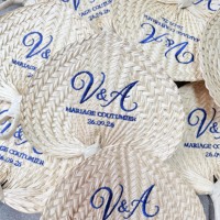 Éventails de mariage personnalisés brodés à la main avec logo, en feuille de palmier naturelle, pour cadeaux de mariage, décoration murale et souvenirs pour invités