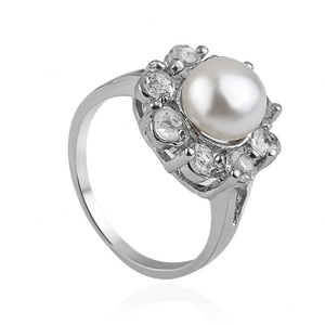 INS Trendy Temperament Pearl Women's <b>Eternity</b> <b>Ring</b> <b>Silver</b> Plated Brass With Minimalist Flower Stone Inlay Claw Setting - Product Image 4