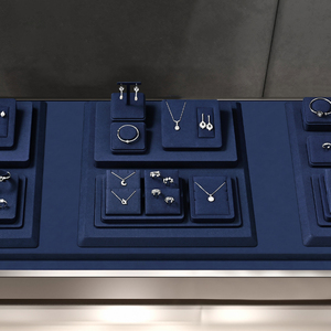 Expositor de Joyería de Microfibra Azul Oscuro Jinsky al por Mayor, Soporte para Colgantes y Anillos, Expositor de Collares Inclinado, Tamaño Personalizable para Joyería - Product Image 3