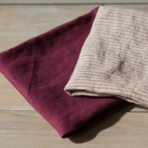 Servilleta de lino lavado a la piedra natural color Burdeos 100% - Product Image 5
