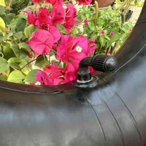 Chambre à air en caoutchouc butyle robuste KUMA 4.00-8 avec valve JS2 pour Tuktuk, Auto-rickshaw et brouette, fabriqué au Vietnam - Product Image 4