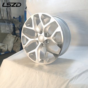 LSZD auf Lager: Dreifach verchromte Flow-Formed-Felgen 20, 22, 24, 26 Zoll 6x5.5 Schneeflockenfelgen für Chevy Silverado 1500 Tahoe - Product Image 6