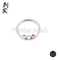 Anneau de nez articulé classique en titane G23 avec triple sertissage de pierres, bijou de piercing pour cadeau de mariage