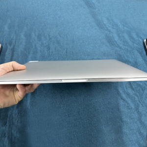 Ordinateur portable d'occasion 13,3 pouces, ordinateur portable de bureau, MacBook Pro <span class=keywords><strong>M2</strong></span> d'origine, modèle 2022, prix bas, 256 Go, 512 Go - Product Image 2