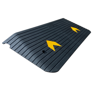 Rampe <span class=keywords><strong>de</strong></span> <span class=keywords><strong>trottoir</strong></span> robuste noire 1100*410*50mm en caoutchouc pour fauteuils roulants et voitures, pour la circulation routière - Product Image 1
