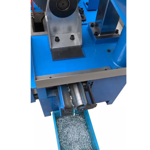 Machine à riveter entièrement automatique avec source d'alimentation mécanique neuve pour la fabrication de boulons et d'écrous - Product Image 4