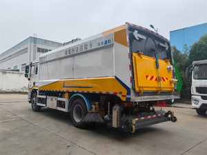 Shacman Delong New 4x2 Vacuum <b>Cleaner</b>/Garbage Sweeper Truck with Rear Suction Cup - Product Image 4