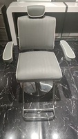 Chaise de Barbier Professionnelle Moderne de Bonne Qualité, Durable, Pivotante à 360 Degrés, Inclinable, avec Pompe Hydraulique Robuste pour Salons de Coiffure et Écoles