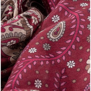 Pañuelo Cuadrado de Voile Estampado de Lujo Miss Color, Hijab Turco Transpirable de Poliéster Chifón Premium, Casual, Bursa, Turquía - Product Image 3