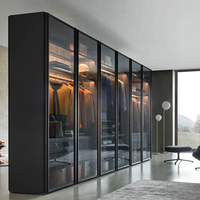 Armoire de chambre à coucher moderne sur mesure BALOM, armoire avec porte en verre de luxe, dressing avec éclairage LED