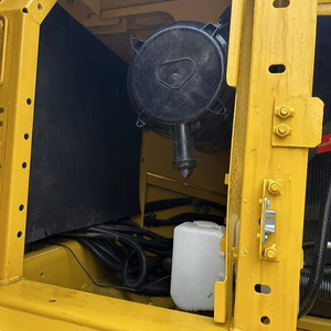 Excavadora Komatsu Pc220 Usada, Origen Japón, con Motor, Caja de Cambios y Bomba de Alta Calidad - Capacidad de 22 Toneladas - Product Image 5