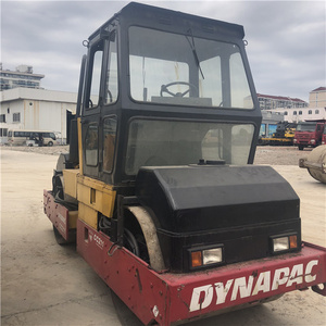 Compactador de rodillo de carretera Dynapac CC211 usado en gran promoción a la venta, RODILLO VIBRATORIO TANDEM DYNAPAC CC211 USADO - Product Image 4