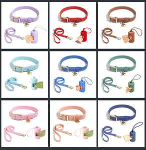 Conjunto de <span class=keywords><strong>collar</strong></span> y correa para perro PVC impermeable suave ajustable con eliminación de desechos de caca logotipo personalizado Placa de nombre conjunto de <span class=keywords><strong>collar</strong></span> para mascotas - Product Image 2