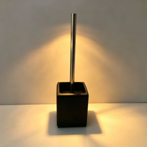 Ensemble de <span class=keywords><strong>brosse</strong></span> <span class=keywords><strong>WC</strong></span> moderne en résine noire mate avec support sur pied – Kit de nettoyage <span class=keywords><strong>WC</strong></span> moderne - Product Image 3