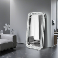 Miroir personnalisé de luxe sur pied pour salle de bain salon décoration d'intérieur grand miroir personnalisé pleine longueur suspendu en cristal miroir mural à DEL