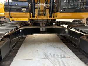 รถขุดตีนตะขาบ CAT 323D2L มือสอง สภาพดีเยี่ยม 8 ล้อเบรก เครื่องยนต์ 3066 ได้รับการรับรองมาตรฐาน CE น้ำหนัก 23 ตัน ปั๊มมอเตอร์ล่าง - Product Image 2