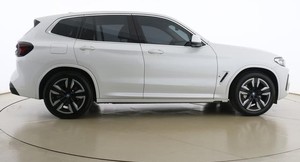 รถยนต์ไฟฟ้า <span class=keywords><strong>BMW</strong></span> <span class=keywords><strong>IX3</strong></span> ปี 2023 มือสอง รุ่น Leading 286 แรงม้า ระยะทางวิ่งไกล 550 กม. 5 ที่นั่ง SUV ระดับกลางหรู พลังงานใหม่ ขับเคลื่อนล้อหลัง พวงมาลัยซ้าย ราคาประหยัด - Product Image 3