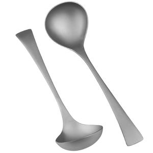 Vaisselle d'extérieur Accessoires de camping Cuisine de camping Cuillère à soupe en titane pur Ménage à long manche Cuillère à soupe de camping en plein air - Product Image 1