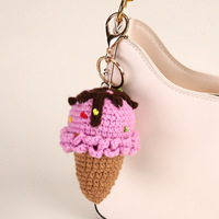 Porte-clés en crochet fait main en forme de crème glacée, design anime écologique, breloque poupée amigurumi en peluche