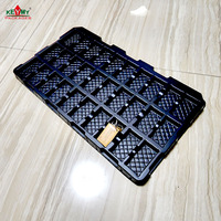 Plateau de retournement en plastique Rectangle noir jetable