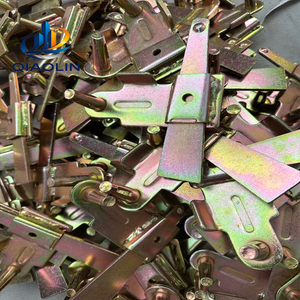 Accesorios de Encofrado de Aluminio para Construcción de Hormigón: Abrazaderas y Soportes de Acero. - Product Image 2