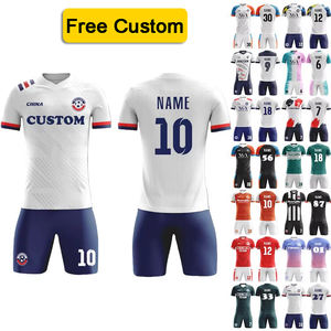 Maillot de football personnalisé avec logo, motifs et numéros, respirant et à séchage rapide, pour hommes, étudiants, enfants, équipe, compétition, uniforme de football - Product Image 1