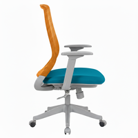 Chaise de bureau ergonomique exécutive moderne légère avec siège en maille, pivotante, inclinable, réglable en hauteur, cadre en nylon et roulettes pour la maison, le bureau et les salles de conférence