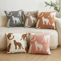 Housse de coussin décorative de style moderne et luxueux, motif léopard brodé
