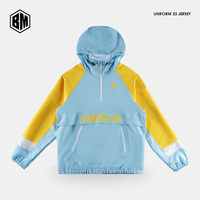 Coupe-Vent Personnalisé Sportif Type Trench Décontracté Demi-Zip à Capuche Survêtement de Football Imprimé Résistant au Vent et Imperméable pour Hommes et Femmes Standard