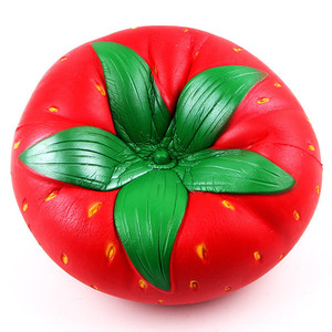 GL Jumbo Strawberry Giant Squishy, Juguete Sensorial de Fresa Gigante Personalizado al por Mayor, Juguete Blandito de Espuma de PU para Aliviar el Estrés - Product Image 4