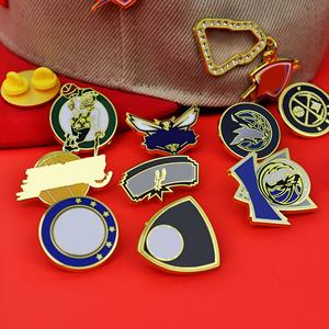 Pin <span class=keywords><strong>de</strong></span> Solapa <span class=keywords><strong>de</strong></span> Alta Calidad con Cadena <span class=keywords><strong>de</strong></span> Metal Personalizado, Nuevo Pin Estilo Mexicano con Cadenas, Pin <span class=keywords><strong>de</strong></span> Esmalte Suave o Duro - Product Image 1