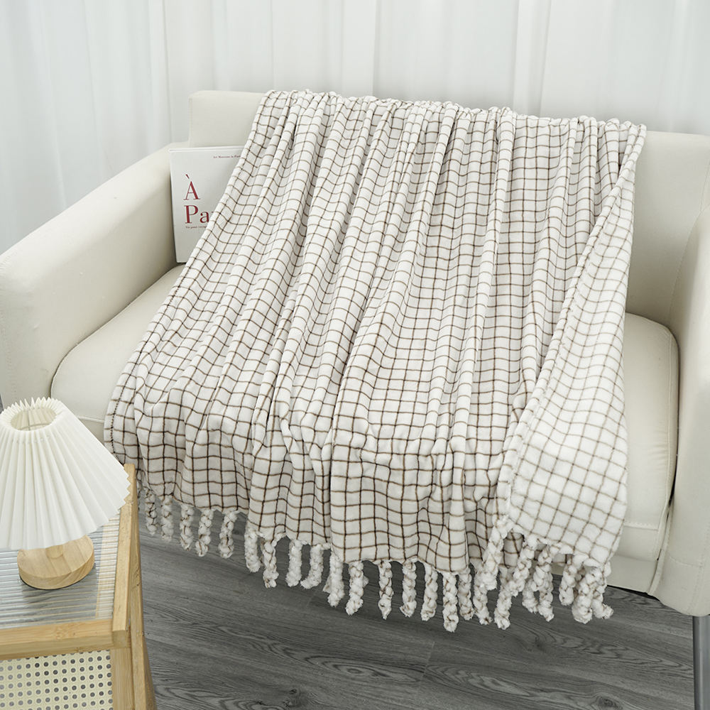 สีน้ำตาลอ่อน