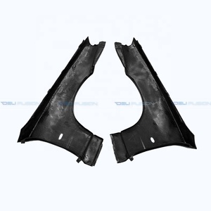 สำหรับ Nissan Skyline R34 GTR GTT ปี 1998-2002 ชุดบังโคลนหน้าคาร์บอนไฟเบอร์แบบสองด้าน รุ่น ZT Style พร้อมช่องระบายอากาศ แบบ Wide Body จำนวน 1 คู่ - Product Image 3