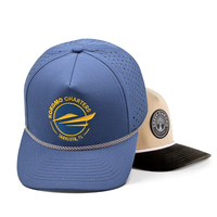Casquette de baseball OEM personnalisée en PVC caoutchouc de haute qualité avec logo découpé au laser, casquette de sport imperméable pour homme à 5 panneaux avec cordon