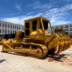 Caterpillar D7G Usada Original de Japón con Cabrestante, D7H, D7R, D6G, D6D, D6H, Motor de 250 kW, Capacidad de Empuje de 4m, Buen Estado - Product Image 2