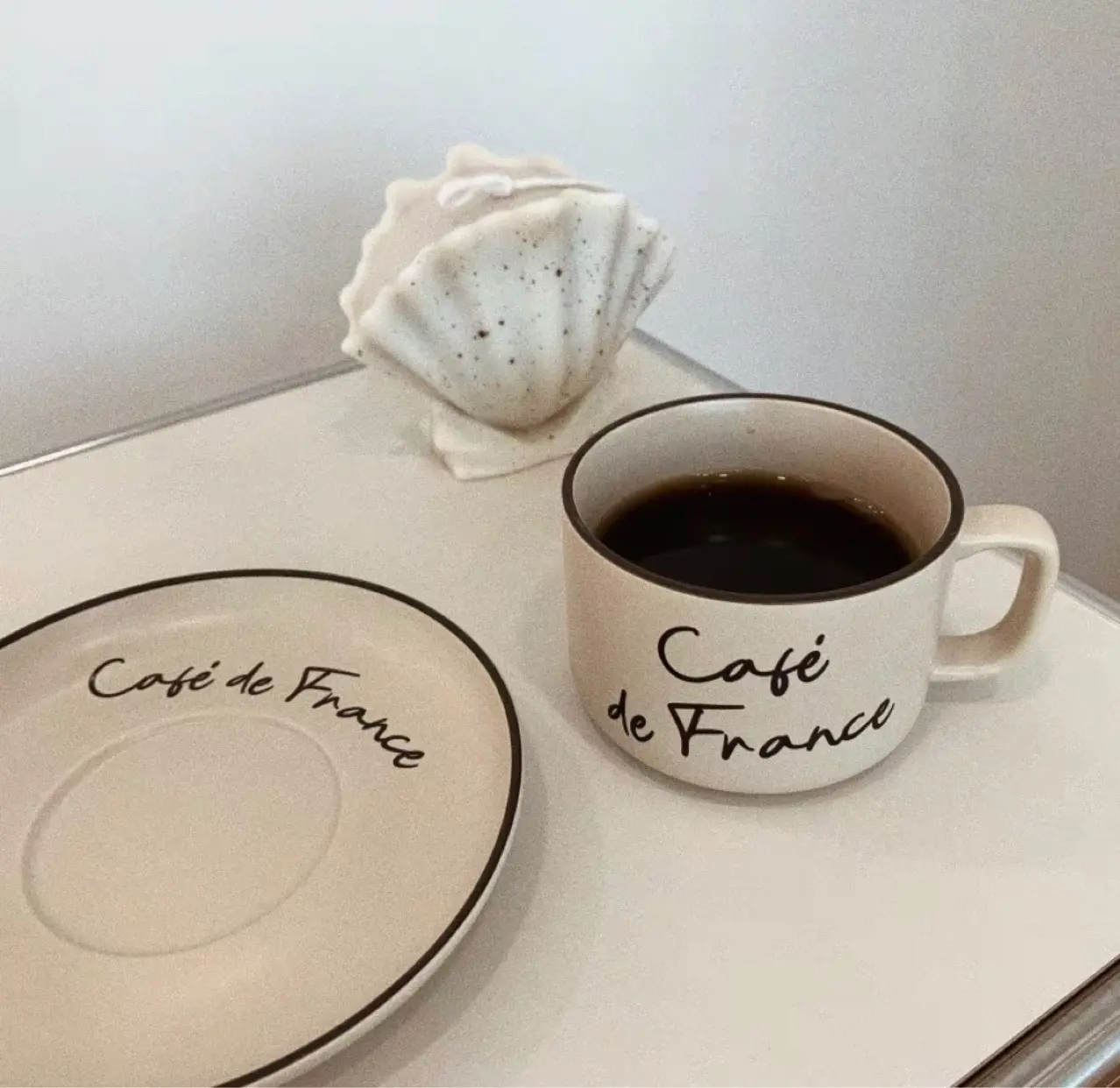 한국 스타일 세라믹 컵 프랑스 커플 커피 컵 세트 베이지 빈티지 머그잔 차 컵 접시