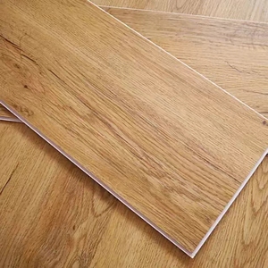 Suelo De Tablones De Vinilo De Lujo De Pvc Lvt Impermeable De Alta Calidad 20 Mil Vinilo De Madera <span class=keywords><strong>Roble</strong></span> Clic Nucleo Rigido SPC Sue - Product Image 3