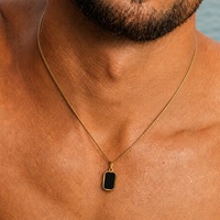Colliers pour hommes en acier inoxydable plaqué or 18 carats avec pendentif carré noir, chaîne maille vénitienne, accessoires minimalistes pour usage quotidien, bijoux de cou